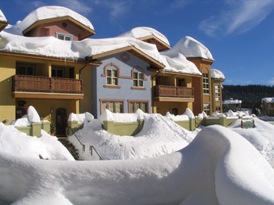 Crystal Forest Condos 3*