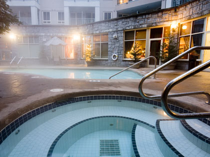 Summit Lodge Boutique Hotel Whistler 4*