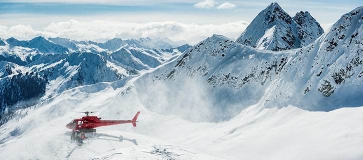 Heli skiing